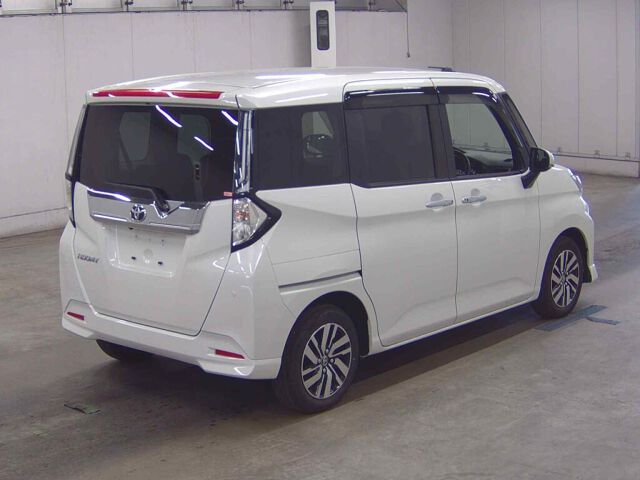 2025 Toyota Roomy Custom G 4WD auction photo 5