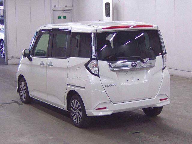 2025 Toyota Roomy Custom G 4WD auction photo 2
