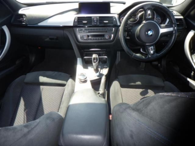2014 BMW 3 Series 320dツーリング Mスポーツ auction photo 3
