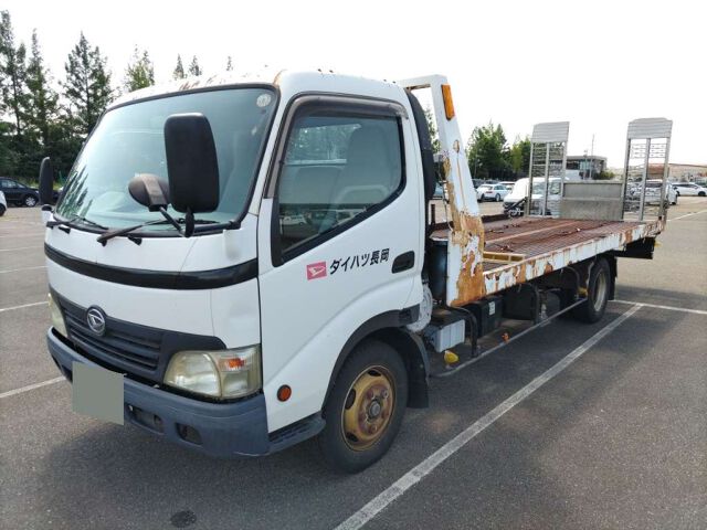 2008 Toyota Dyna セキサイ auction photo 4