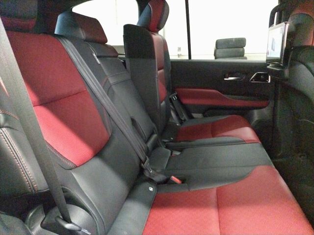 2025 Toyota Land Cruiser GR Sport 4WD auction photo 6