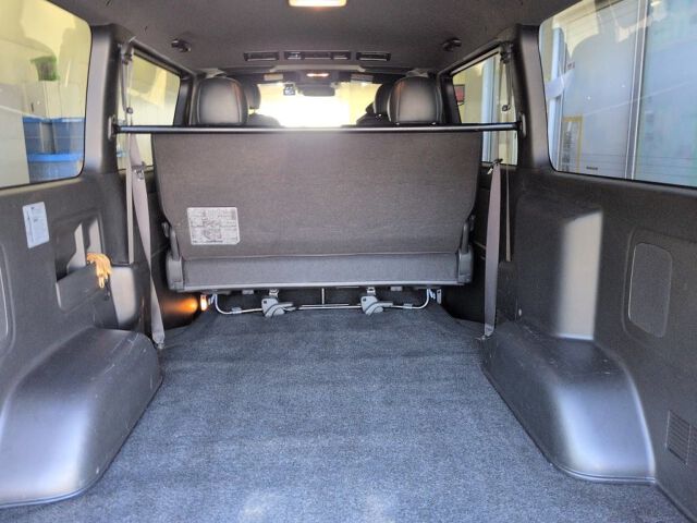 2024 Toyota Hiace Super GL Dark 2 4WD auction photo 6