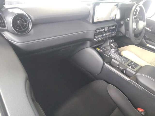 2024 Toyota Land Cruiser 250 VX 4WD auction photo 3