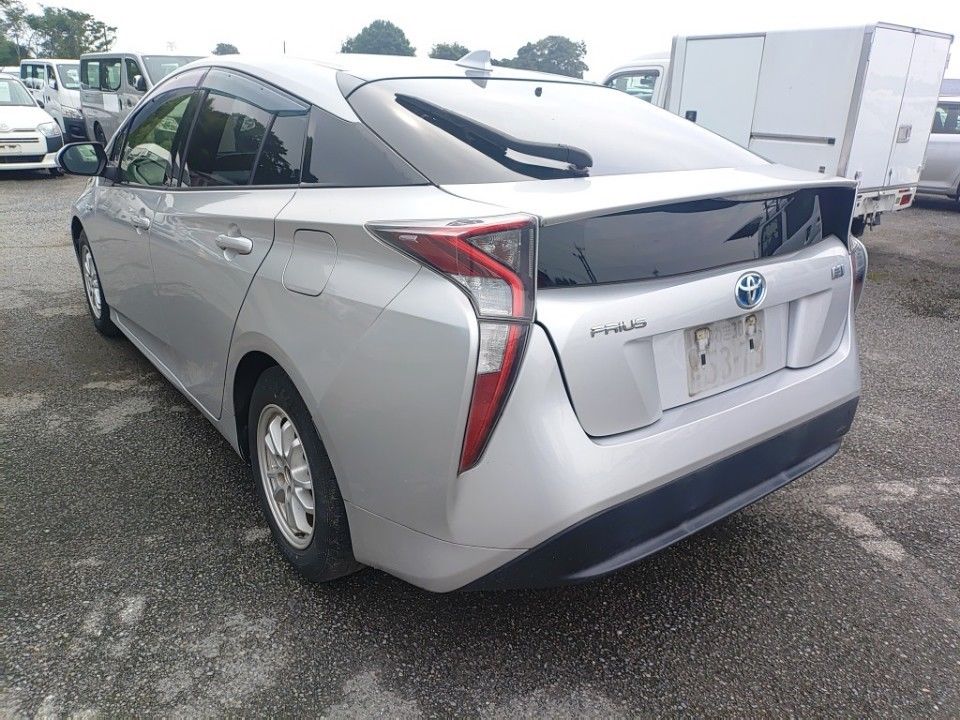 2017 Toyota Prius auction photo 6