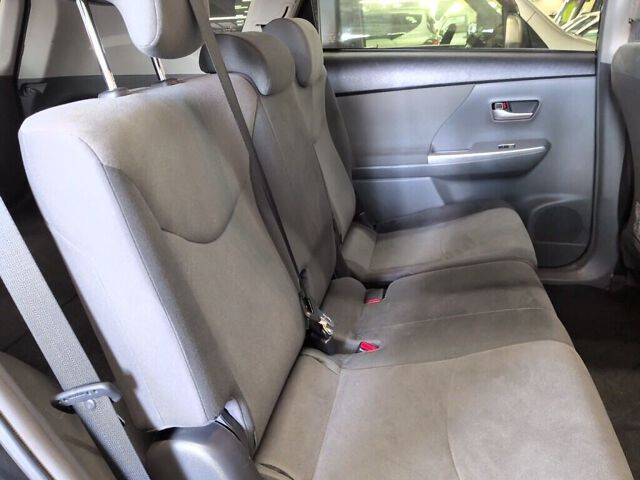 2013 Toyota Prius Alpha S Lセレクション auction photo 6