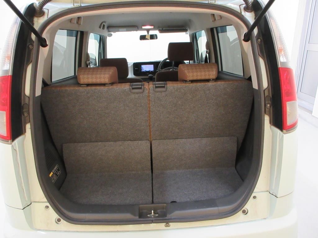 2011 Nissan モコ X auction photo 8