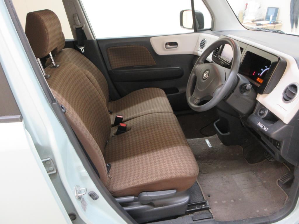2011 Nissan モコ X auction photo 6