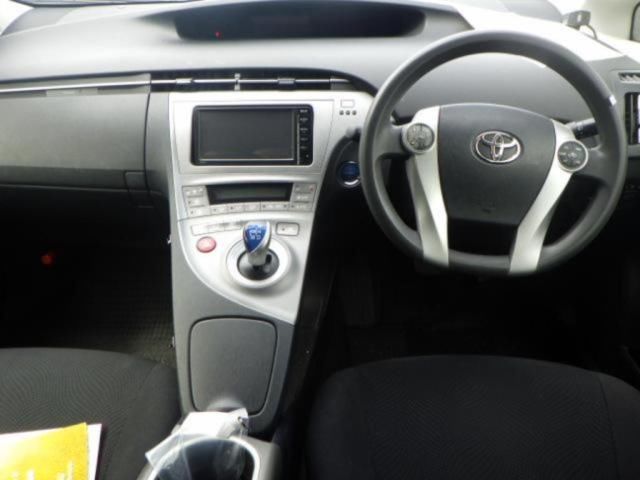 2014 Toyota Prius S auction photo 3