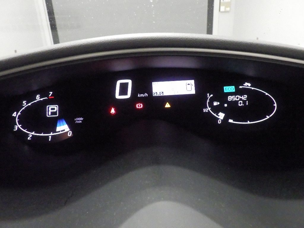 2015 Nissan Serena 4WD 20X Vセレクション+セーフティ auction photo 6