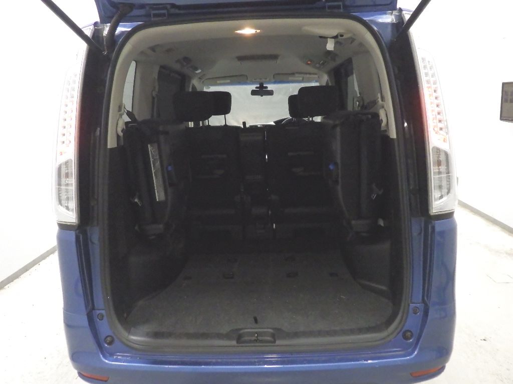 2015 Nissan Serena 4WD 20X Vセレクション+セーフティ auction photo 5