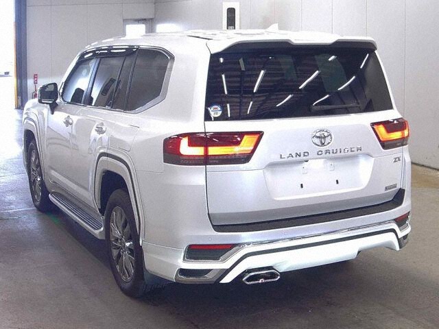 2024 Toyota Land Cruiser ZX 4WD auction photo 2