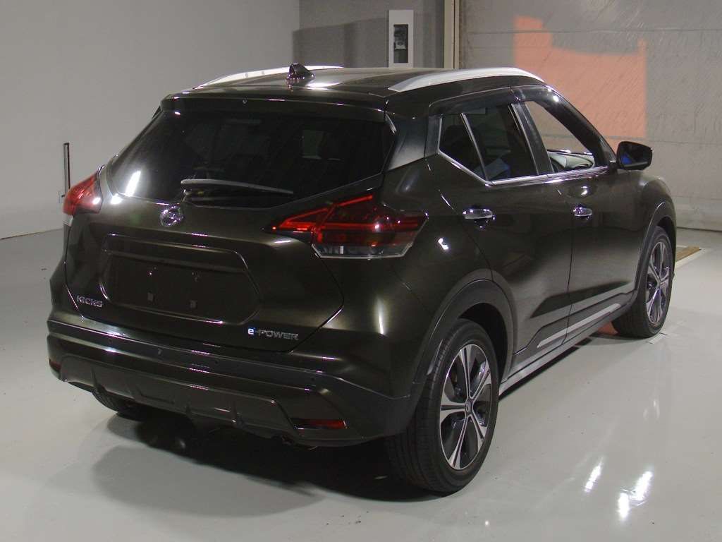 2022 Nissan Kicks X auction photo 2