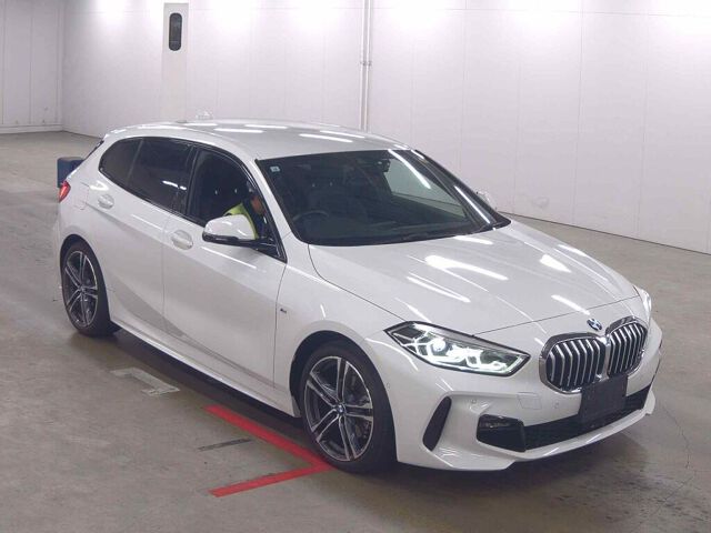 2021 BMW 1 Series 118D M Sport Japan auction vehicle