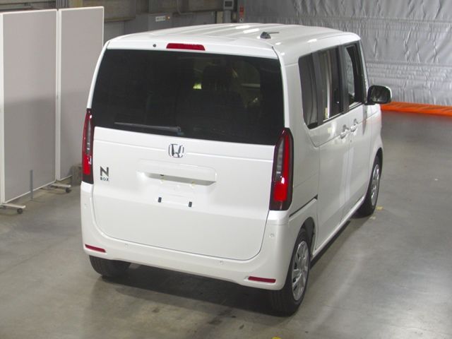 2026 Honda N-BOX auction photo 2