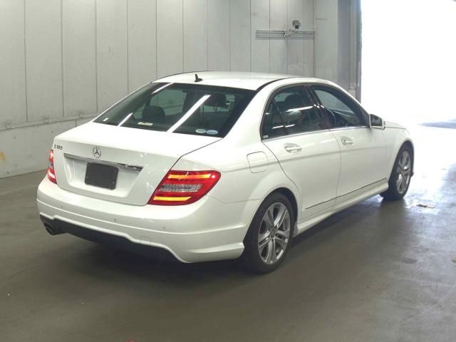 2014 Mercedes-Benz C 180 BE AV Utility P auction photo 3