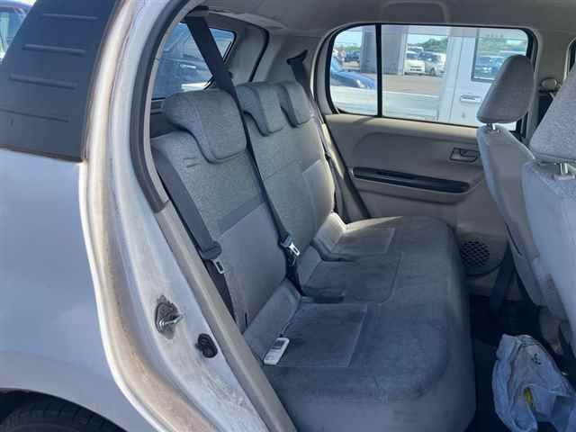 2017 Toyota Passo X auction photo 7