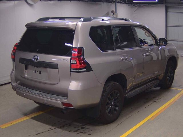 2023 Toyota Land Cruiser Prado TX L-PマットブラE 4WD auction photo 5