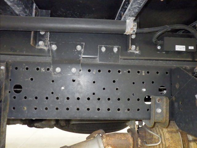 2017 Isuzu Forward Van auction photo 5