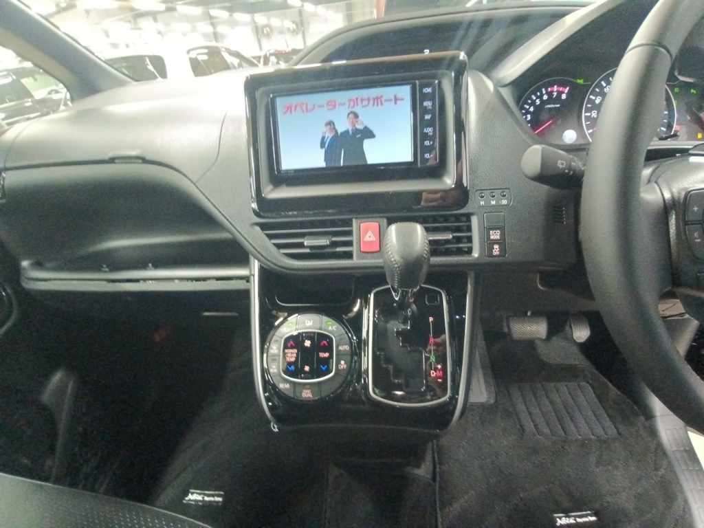 2021 Toyota Voxy ZS キラメキ3 auction photo 11