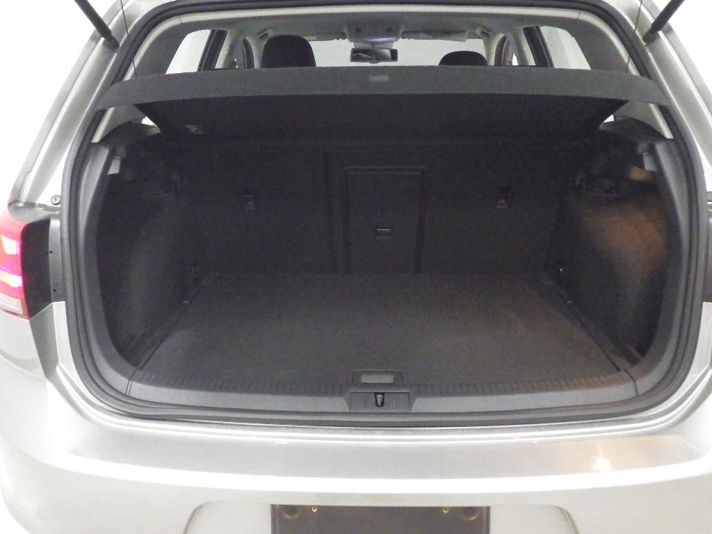 2013 Volkswagen ゴルフ 5HB TSIコンフォートラインBMT auction photo 8