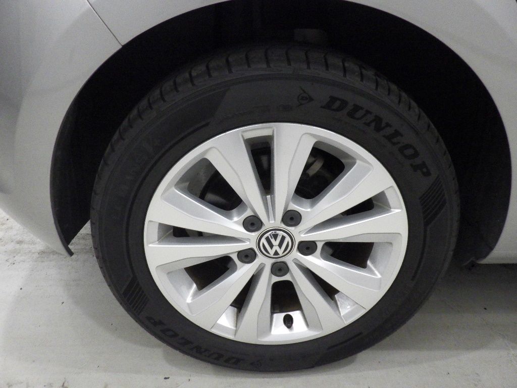 2013 Volkswagen ゴルフ 5HB TSIコンフォートラインBMT auction photo 9