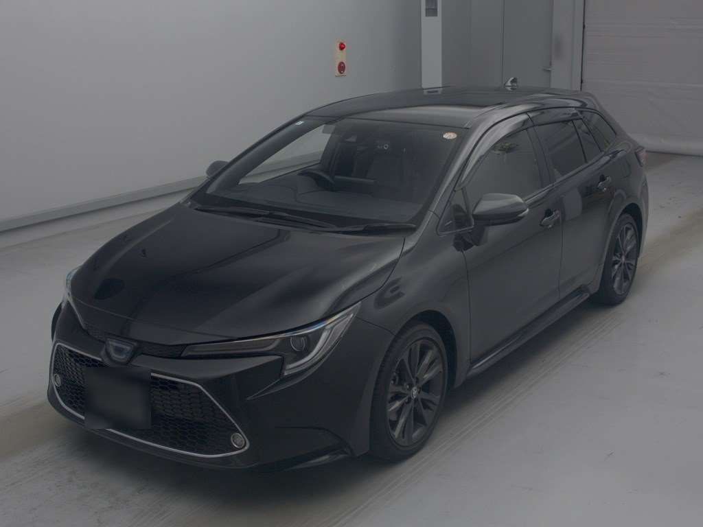 Japan Auction Vehicles 4 2021 Toyota Corolla Touring Hybrid Double By auction photo
