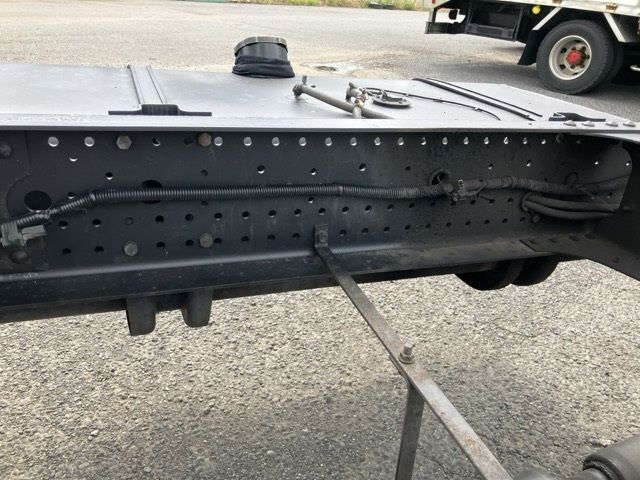 2008 Isuzu Forward chassis auction photo 13