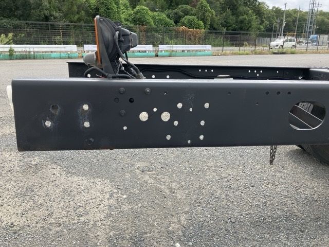 2008 Isuzu Forward chassis auction photo 16