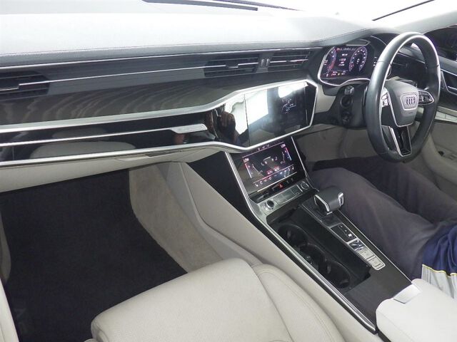 2021 Audi A6 Avant 45TFSI Quattro Sport 4WD auction photo 3