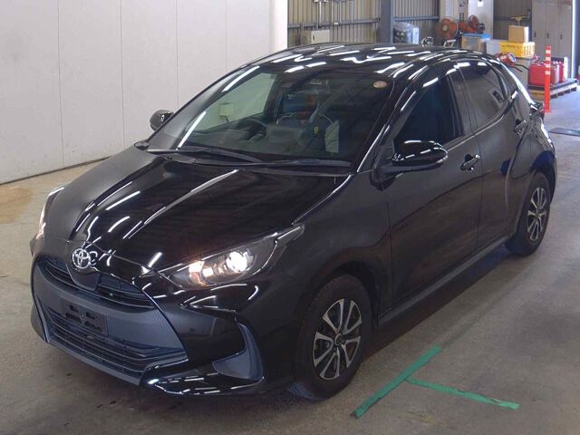 2023 Toyota Yaris G 4WD auction photo 4