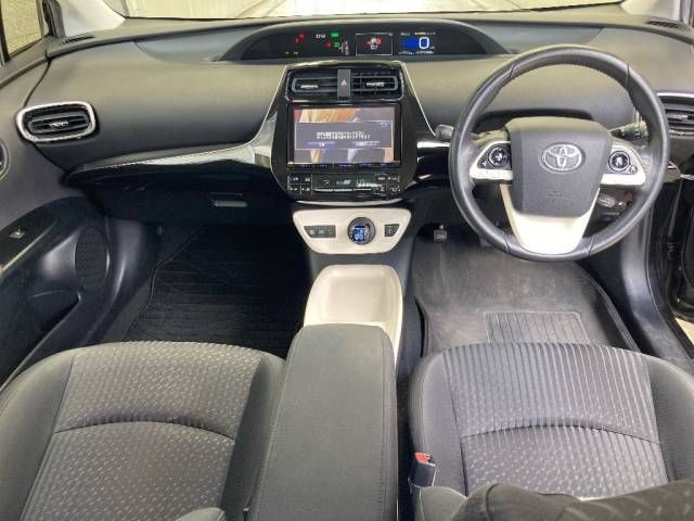 2016 Toyota Prius A auction photo 4