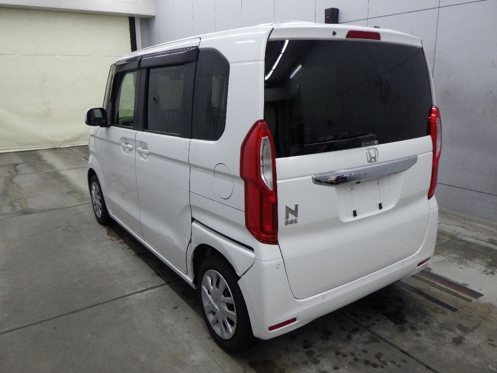 2023 Honda N-BOX L auction photo 5