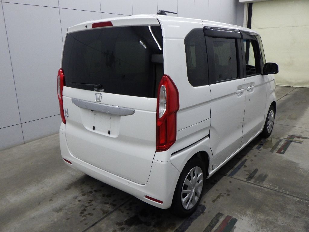 2023 Honda N-BOX L auction photo 2
