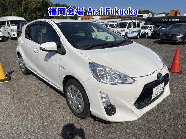2017 Toyota Aqua S Japan auction vehicle