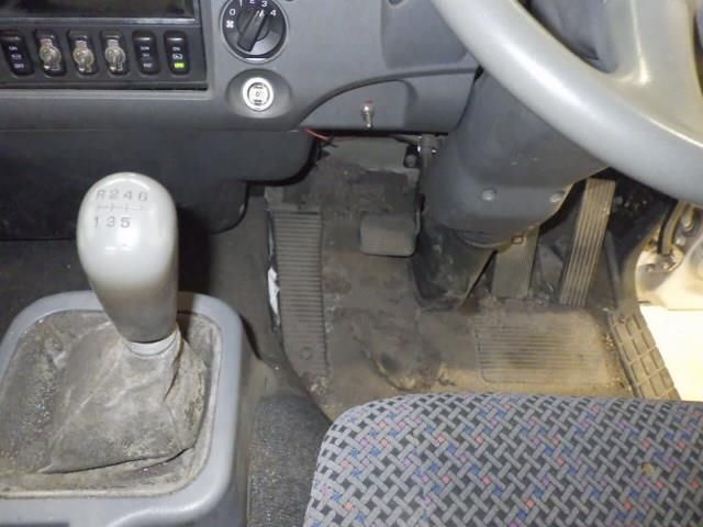2008 Mitsubishi Fuso Fighter クレーン付 auction photo 7