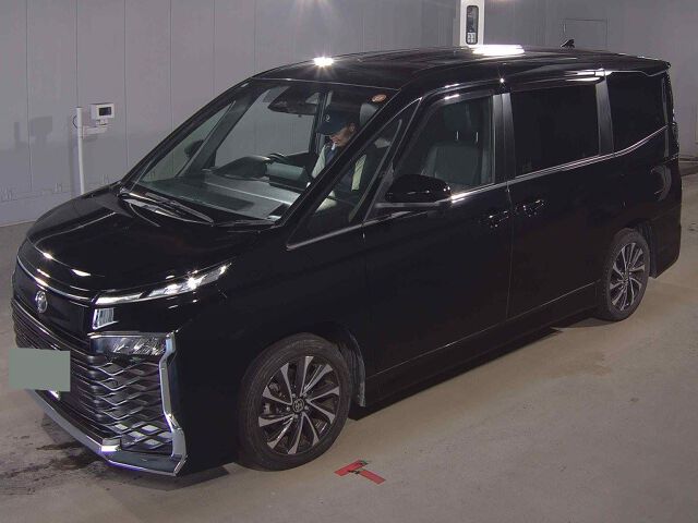 2022 Toyota Voxy S-Z auction photo 4