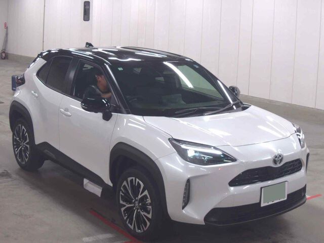 Japan Auction Vehicles 8 2026 Toyota Yaris Cross Hybrid Z auction photo
