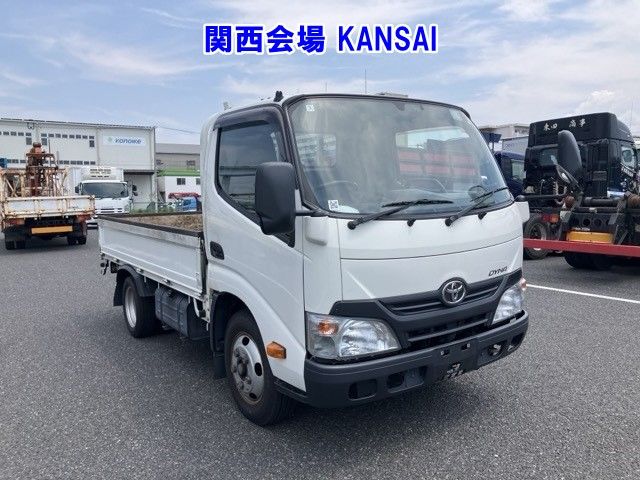 Japan Auction Vehicles 21 2016 Toyota Dyna ヒラ auction photo