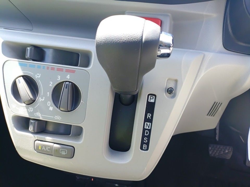 2021 Daihatsu Mira e:S auction photo 12