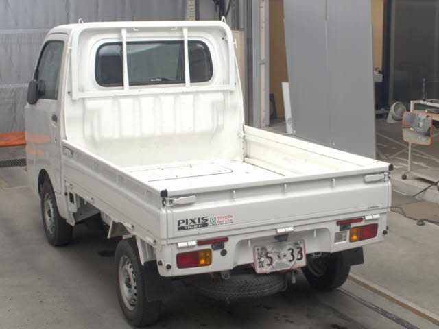 2021 Toyota ピクシスT Standard SA III t auction photo 2