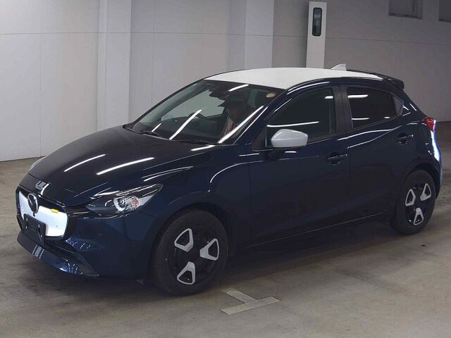 2024 Mazda 2 15 BD auction photo 4