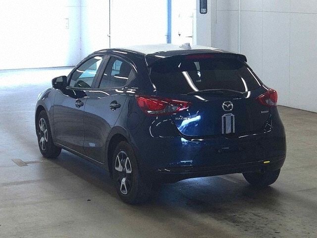 2024 Mazda 2 15 BD auction photo 2