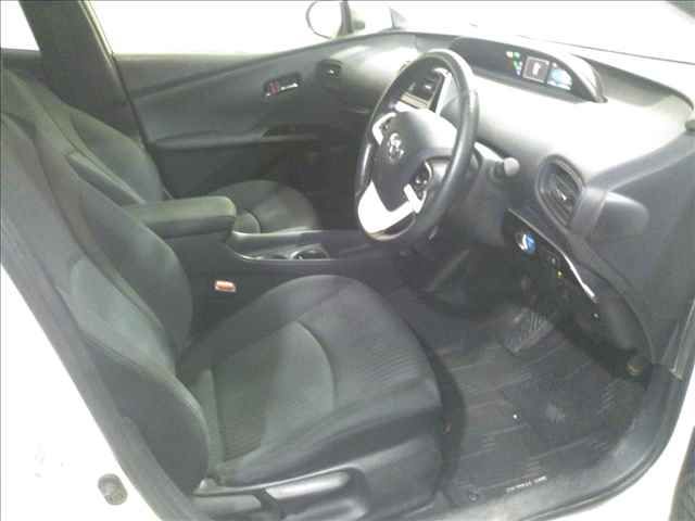 2016 Toyota Prius S auction photo 4