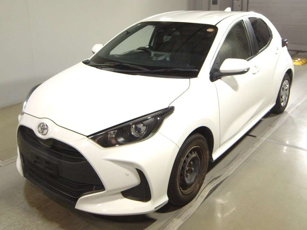 2022 Toyota Yaris X Japan auction vehicle