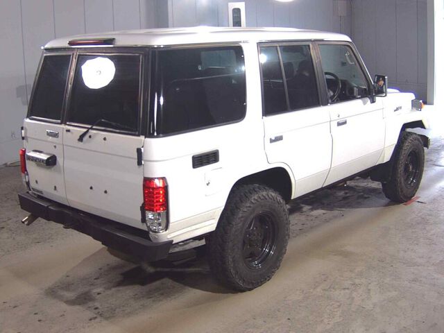 2003 Toyota Land Cruiser 70 LX 4WD auction photo 5