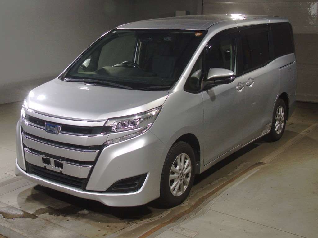 2021 Toyota Noah Hybrid X selected Japan auction vehicle