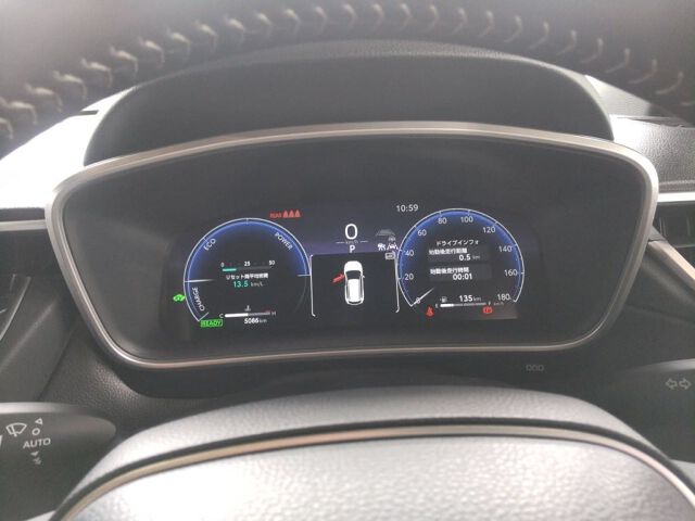 2024 Toyota Corolla Cross ハイブリッドZ auction photo 6