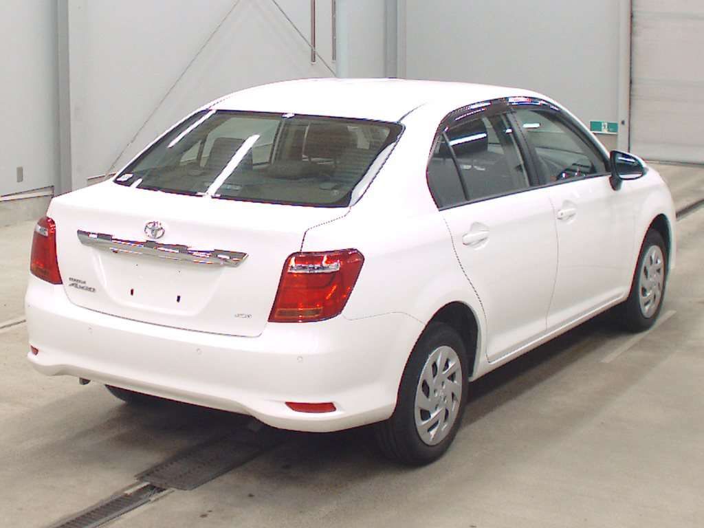 2021 Toyota Corolla Axio EX 4WD auction photo 2