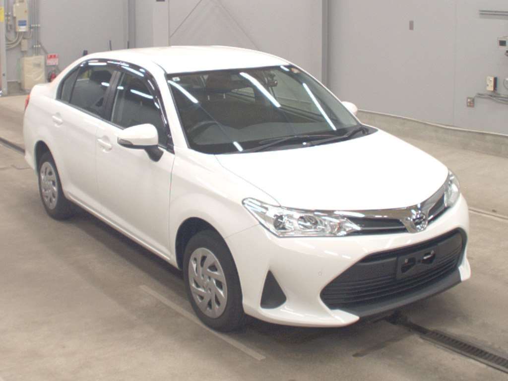 2021 Toyota Corolla Axio EX 4WD auction photo 5