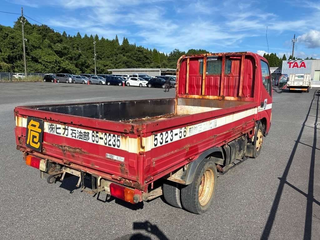 2004 Toyota Dyna auction photo 2